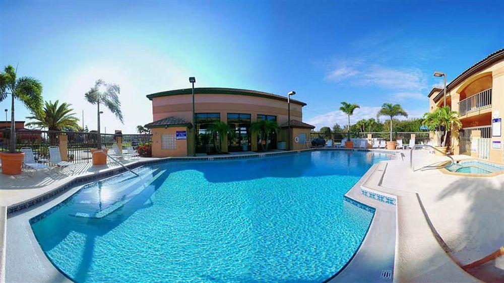 Comfort Inn Sun City Center - Ruskin - Tampa South Exterior photo
